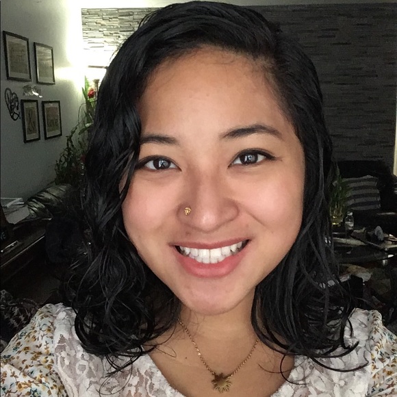 Meet your Posher, Erikka-mae - Picture 1 of 1